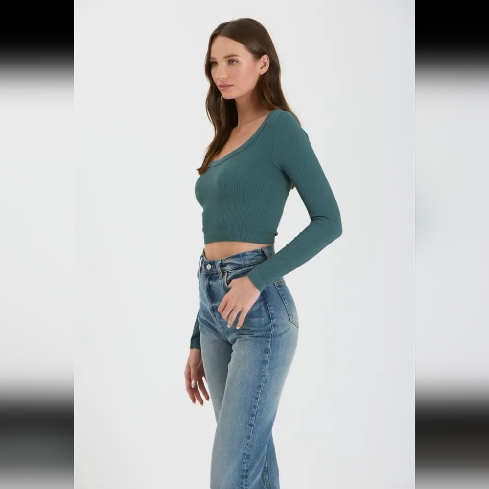 ๐๐ฒ Forest Green Long Sleeve Top - Picture 3 of 4